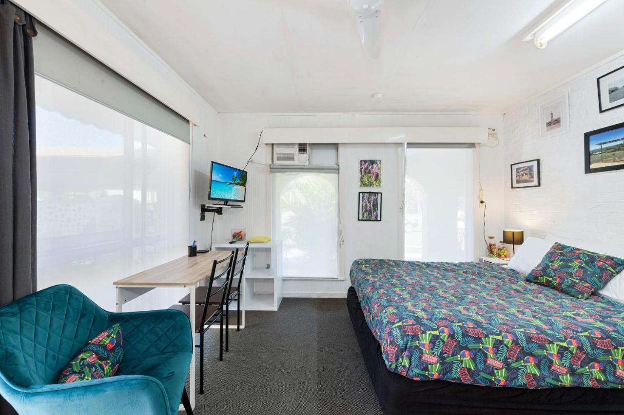 Bundaberg Coral Villa Motor Inn מראה חיצוני תמונה