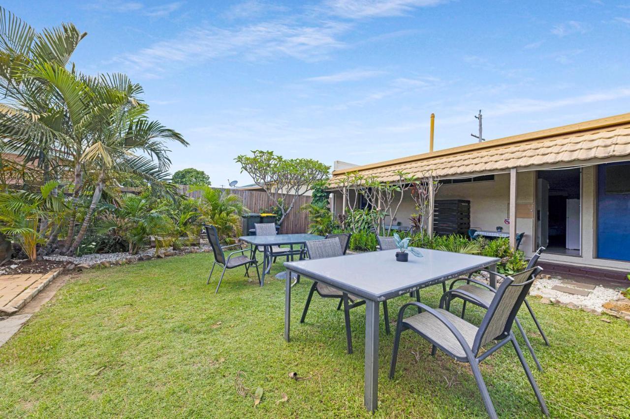 Bundaberg Coral Villa Motor Inn מראה חיצוני תמונה