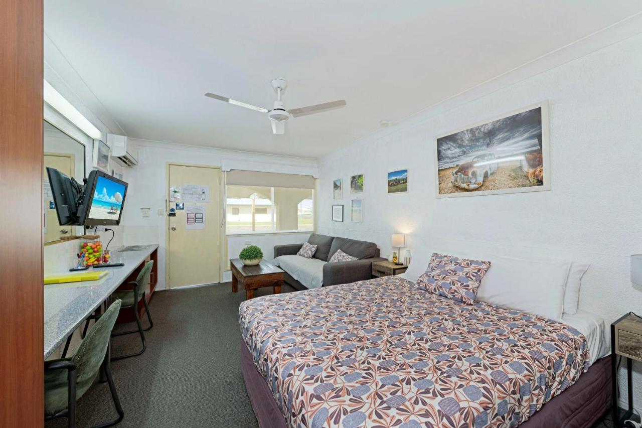 Bundaberg Coral Villa Motor Inn מראה חיצוני תמונה