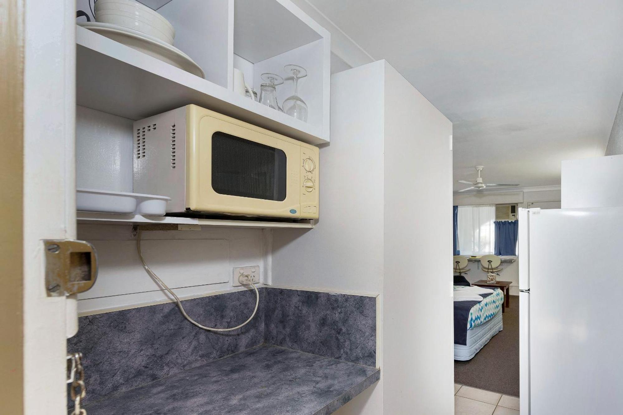 Bundaberg Coral Villa Motor Inn חדר תמונה