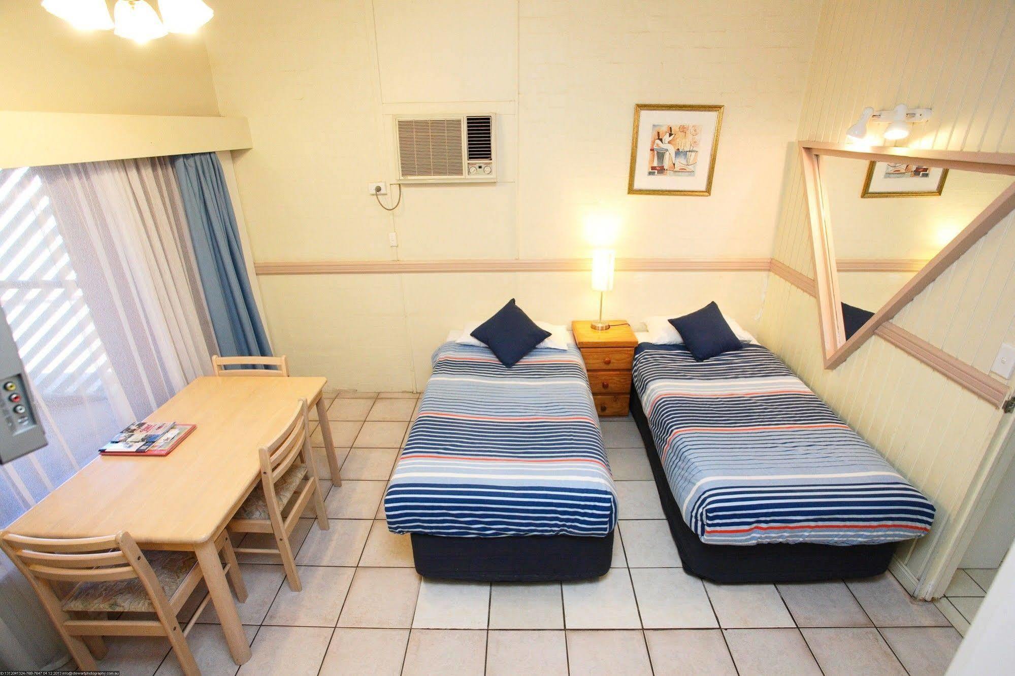 Bundaberg Coral Villa Motor Inn מראה חיצוני תמונה