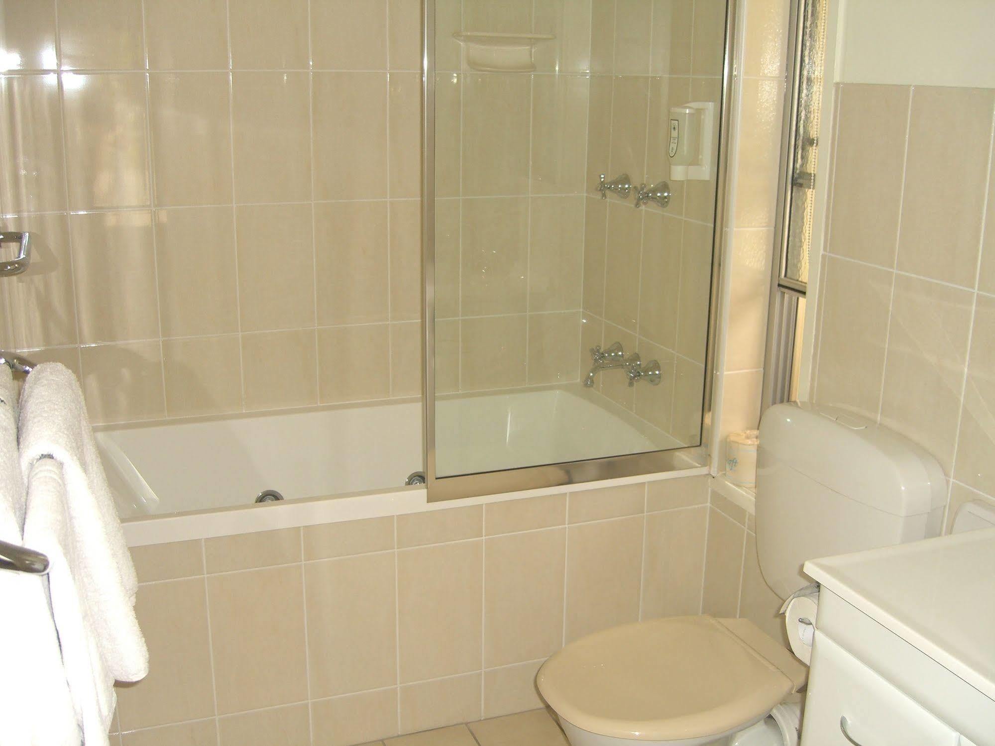 Bundaberg Coral Villa Motor Inn מראה חיצוני תמונה