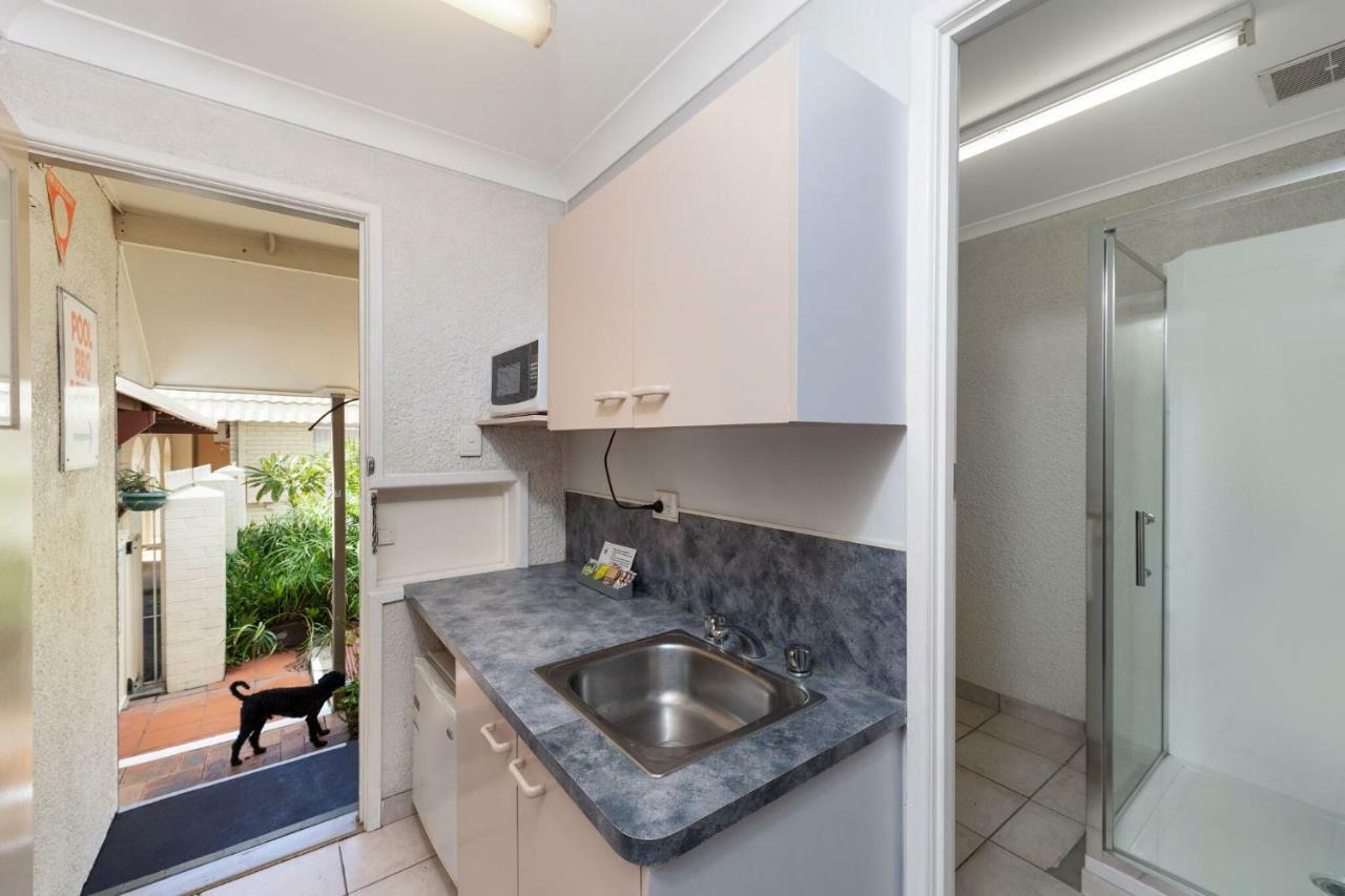Bundaberg Coral Villa Motor Inn מראה חיצוני תמונה